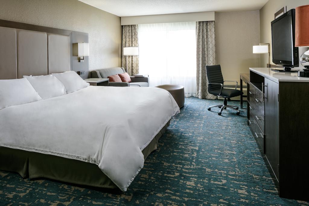 Holiday Inn Coralville - Iowa City By Ihg Exterior foto